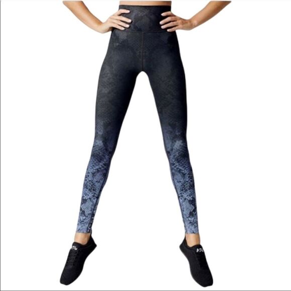 NWT Carbon38 Snake Print Ombre Leggings - Picture 8 of 8